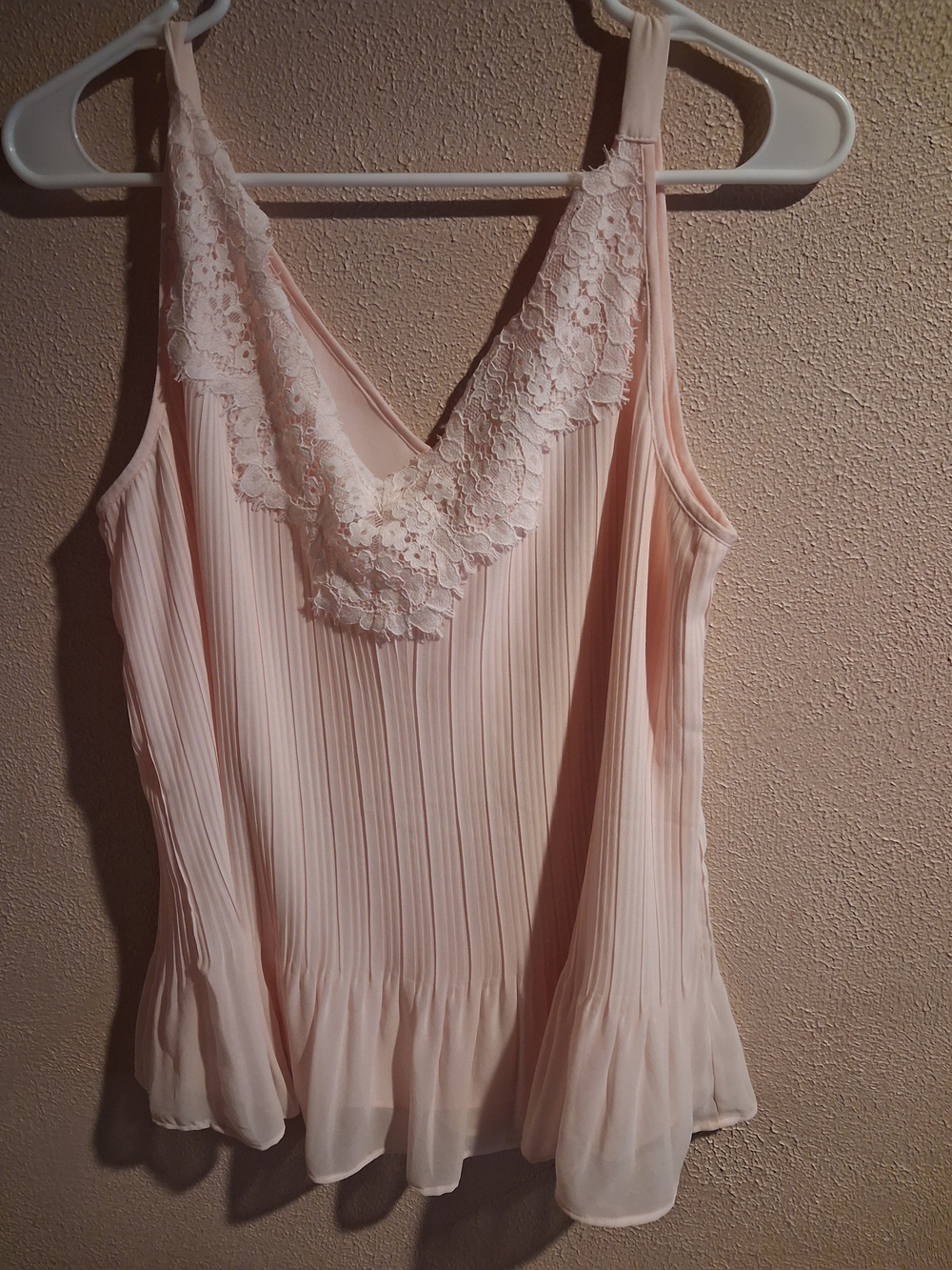 Chico's Blush Pink Lace-Trim Pleated Camisole Feminine 1/M